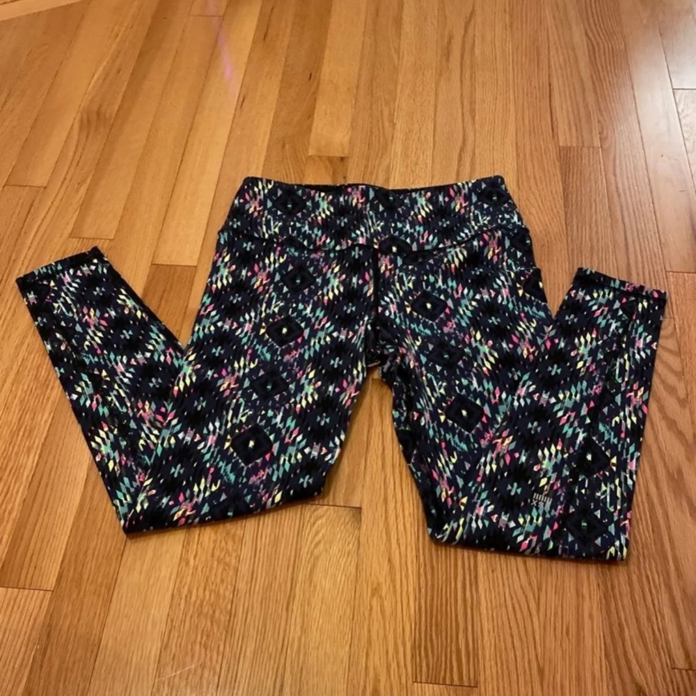 Victoria’s Secret workout leggings